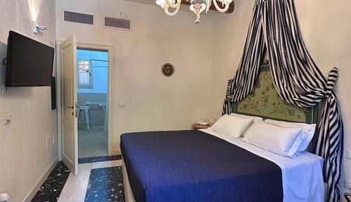 Habitación clásica, 1 cama doble, ducha con asiento