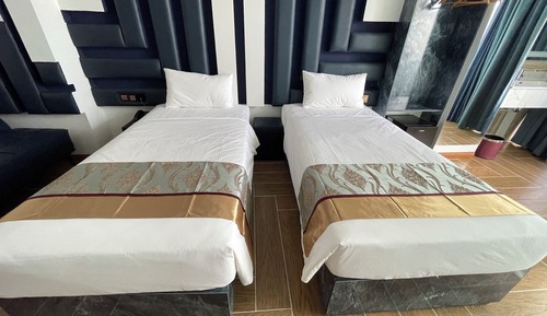 Habitación Deluxe con 1 cama doble o 2 individuales, vistas a la ciudad