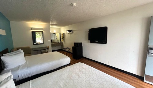Habitación estándar, 2 camas de matrimonio, no fumadores, cocina básica