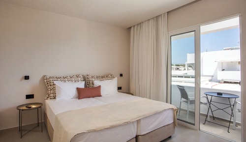 Habitación Deluxe con 1 cama doble o 2 individuales, vistas a la ciudad