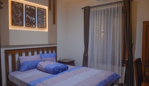 Double Room, Private Bathroom, Pool View
