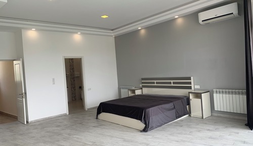 Luxury Suite, Balcony, Pool View
