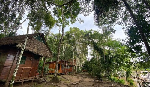 Bungalow familiar, vistas al río
