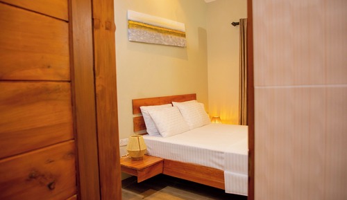 Habitación estándar doble, balcón, vistas al jardín