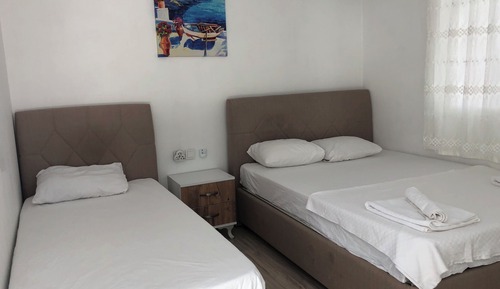 Habitación triple básica