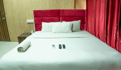 Double Room, City View