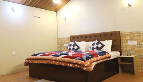 Superior Room, Mountain View