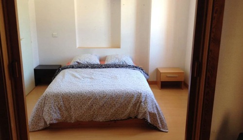 Apartamento básico, vistas a la montaña