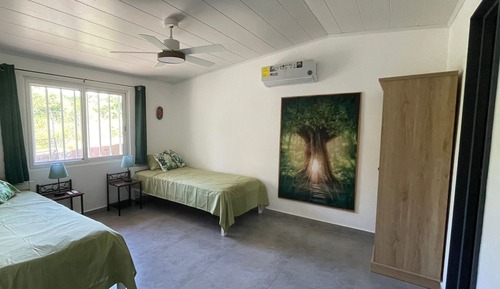 Suite estudio familiar, no fumadores, baño privado