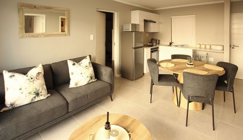 Apartamento familiar, balcón, vistas al jardín