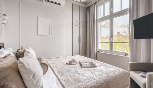 Apartamento exclusivo, balcón, vistas a la ciudad