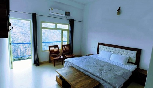 Superior Room, Balcony, Mountain View