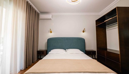 Double Room with Mountain View