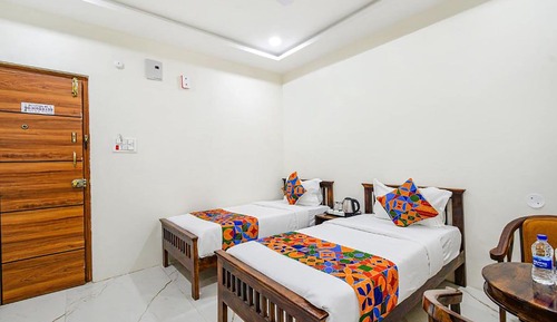 Habitación Deluxe con 1 cama doble o 2 individuales, vistas a la ciudad