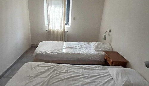 Apartamento, 2 habitaciones, cocina, vistas al río
