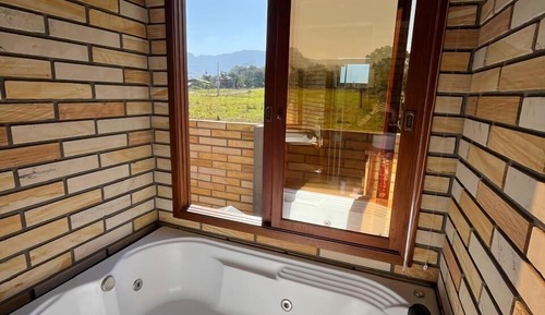 Comfort Chalet, Courtyard View