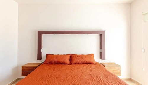 Apartamento de lujo, 2 habitaciones, balcón, vistas al jardín