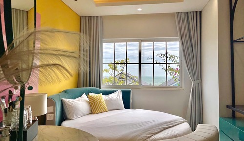 Villa de lujo, 3 habitaciones, baño privado, vistas al jardín