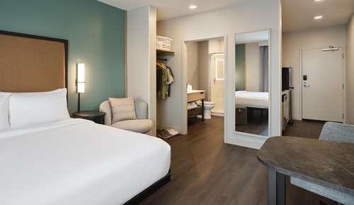 Suite estudio, 1 cama de matrimonio (Hearing)
