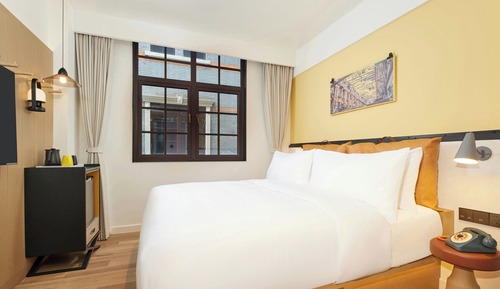Habitación estándar, 1 cama de matrimonio grande, vistas a la ciudad