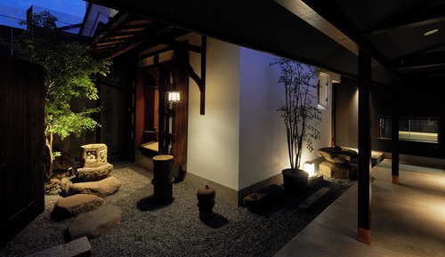 Habitación Deluxe con 2 camas individuales, patio