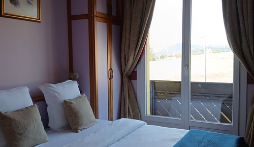 Habitación Deluxe doble, balcón, vistas a la montaña