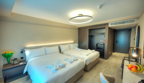 Habitación cuádruple familiar, balcón