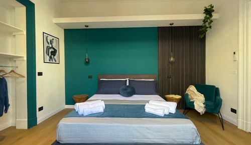 Apartamento, 2 habitaciones, cocina, vistas a la ciudad