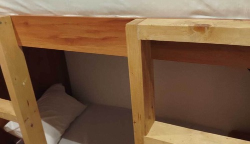 Habitación, solo para hombres