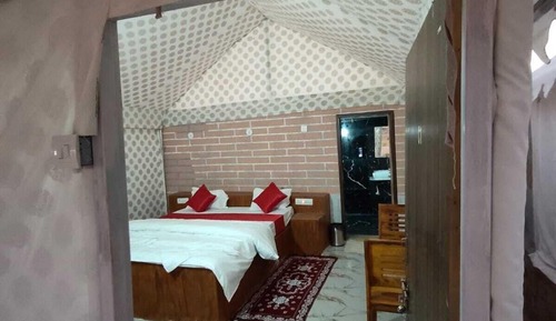 Habitación clásica doble, balcón, vistas al jardín