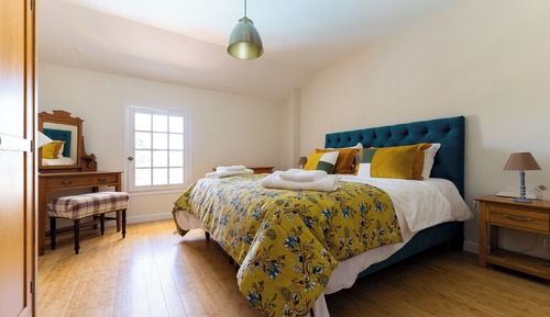 Habitación Deluxe doble, 1 cama de matrimonio grande, baño privado, vistas al jardín