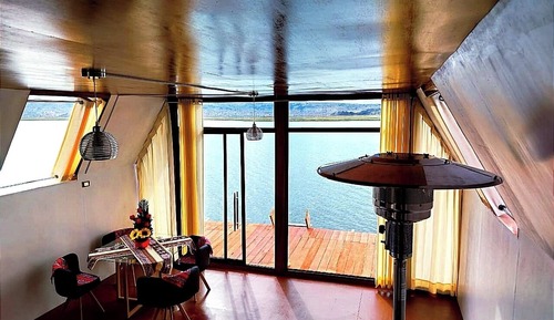 Suite superior, vistas al lago