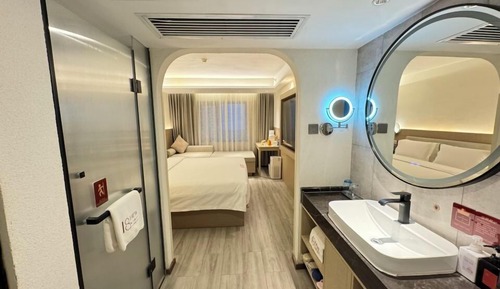 Habitación triple básica