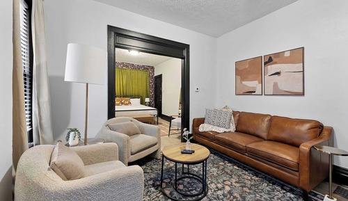 Apartamento, varias camas, patio, vistas al jardín (Merion Village Residences 1166)