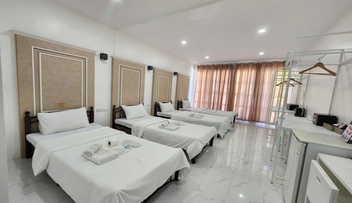 Dormitorio compartido, solo para mujeres