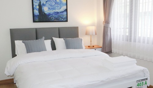 Double Room with Private Bathroom