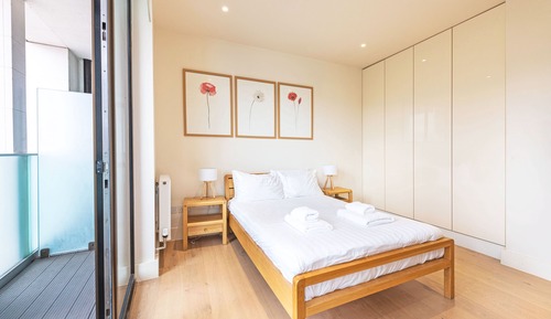 Apartment, 2 Bedrooms, Balcony, City View