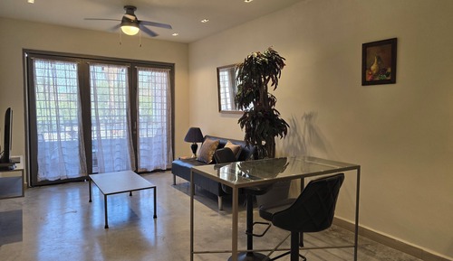 Apartamento ejecutivo, vistas a la colina