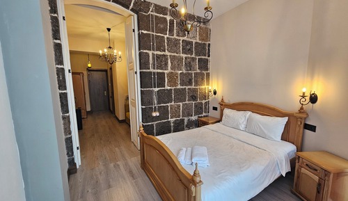 Habitación triple Deluxe, vistas al patio