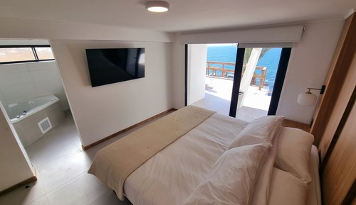 Suite superior, vistas al mar