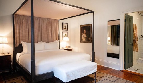 Habitación doble, 1 cama de matrimonio grande, vistas a la ciudad