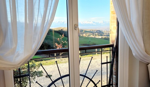 Habitación doble, vistas a la colina