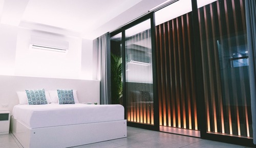 Habitación de lujo, balcón, vistas a la ciudad