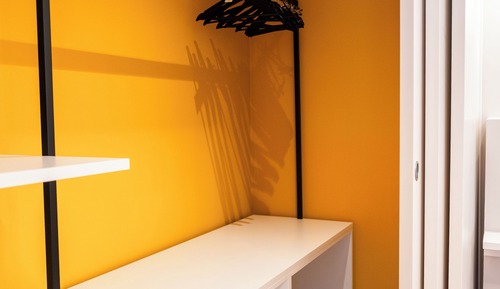 Habitación doble superior, 1 cama de matrimonio con sofá cama, no fumadores, baño privado