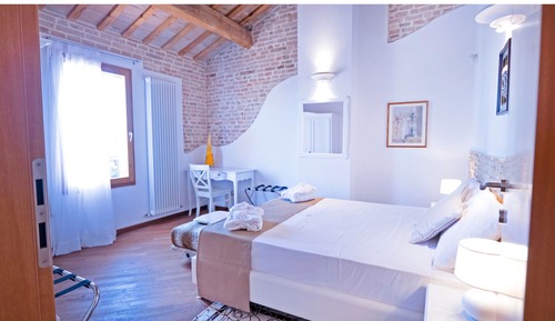 Apartamento de lujo, vistas a la piscina