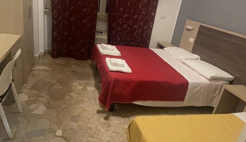 Habitación triple clásica