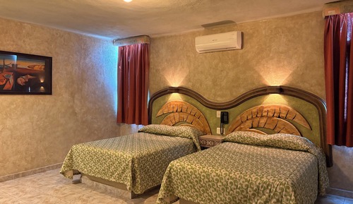 Habitación clásica doble, 2 camas dobles