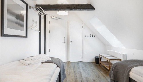 Habitación clásica con 1 cama doble o 2 individuales, vistas al jardín