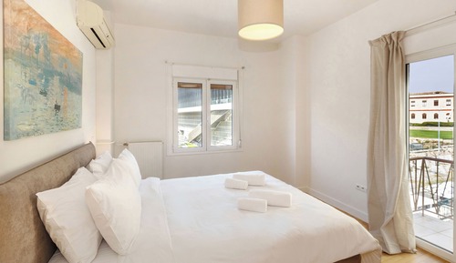 Apartamento Confort, 2 habitaciones, vistas a la colina