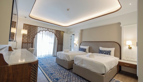 Habitación exclusiva doble, 2 camas individuales, no fumadores, vistas al río